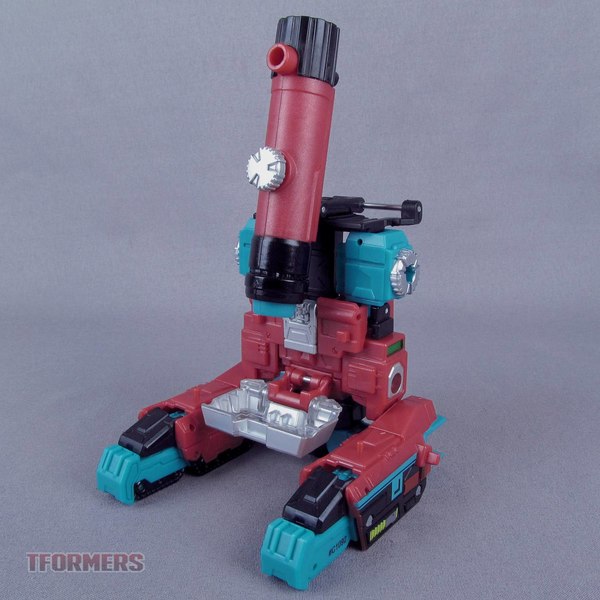 Deluxe Perceptor Convex   TFormers Titans Return Wave 4 Gallery 126 (126 of 185)